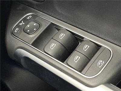 صورة 9 لـ 2024 Mercedes-BENZ GLB