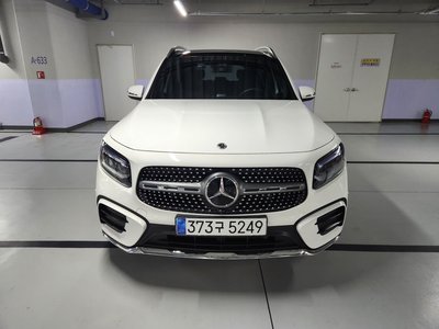 MERCEDES-BENZ GLB - 1
