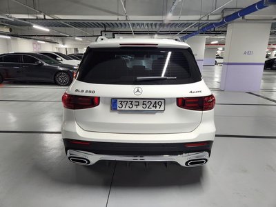 MERCEDES-BENZ GLB - 7