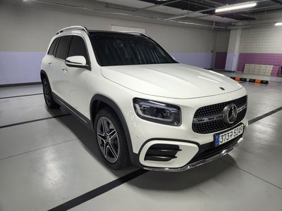 MERCEDES-BENZ GLB - 2