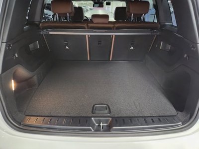 MERCEDES-BENZ GLB - 9