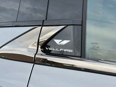 TOYOTA VELLFIRE - 10