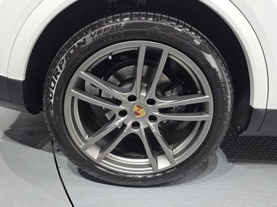 PORSCHE CAYENNE - 6