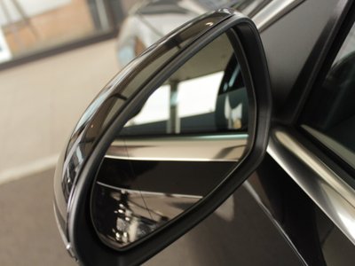 MERCEDES-BENZ C-CLASS - 6