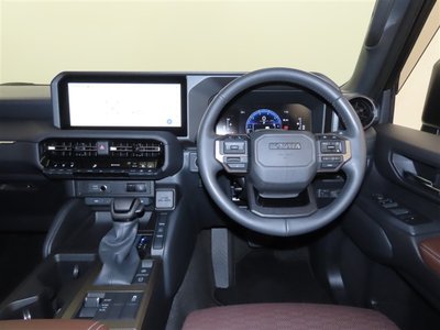 صورة مصغرة 13 لـ 2024 Toyota LAND CRUISER 250