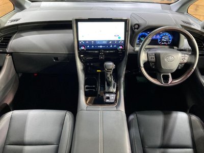 TOYOTA ALPHARD - 2