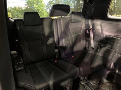 TOYOTA ALPHARD - 10