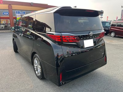 2026 Toyota ALPHARD — миниатюра 16