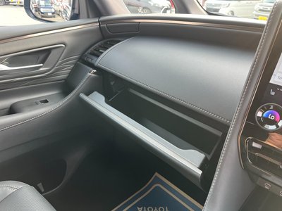 2026 Toyota ALPHARD — миниатюра 38