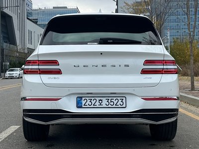 GENESIS GV80 - 4
