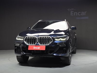 2021 BMW X6 — фото 2