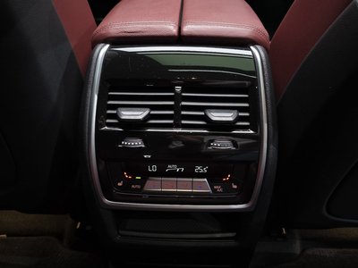 صورة مصغرة 30 لـ 2021 BMW X6