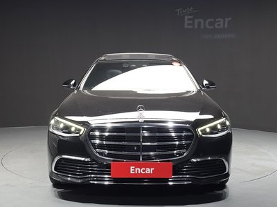 2021 Mercedes-BENZ S-CLASS photo 2