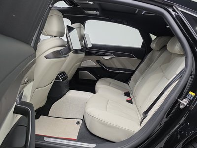 صورة مصغرة 18 لـ 2023 AUDI A8