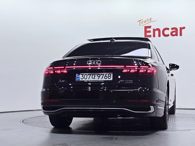 صورة 4 لـ 2023 AUDI A8