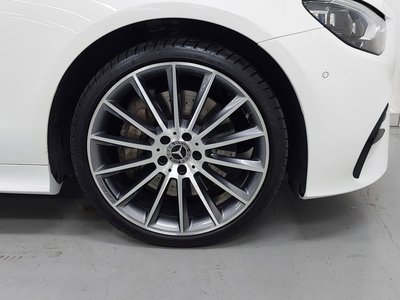 MERCEDES-BENZ E-CLASS - 6