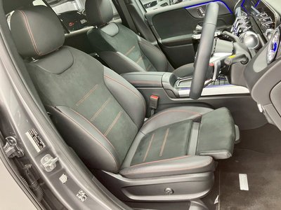 MERCEDES-BENZ GLB - 3