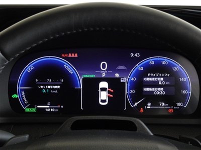 TOYOTA CROWN CROSSOVER - 9