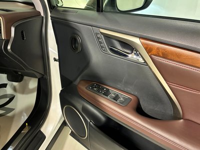 2020 Lexus RX — миниатюра 33