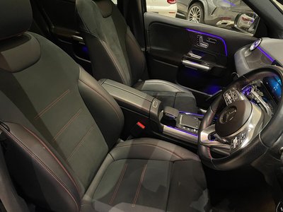 MERCEDES-BENZ GLA - 6