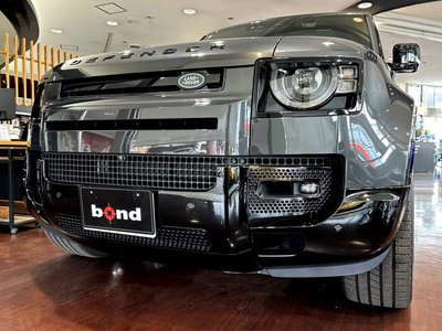 LAND ROVER DEFENDER - 6