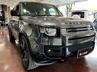 LAND ROVER DEFENDER - 5