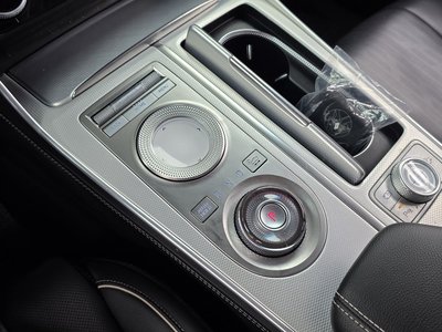 2021 Genesis GV80 thumbnail 12
