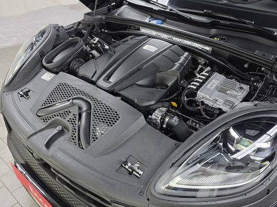 PORSCHE MACAN - 7