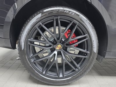 PORSCHE MACAN - 6