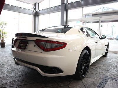MASERATI GRANTURISMO - 2