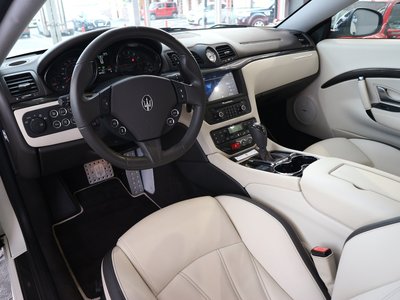 MASERATI GRANTURISMO - 9