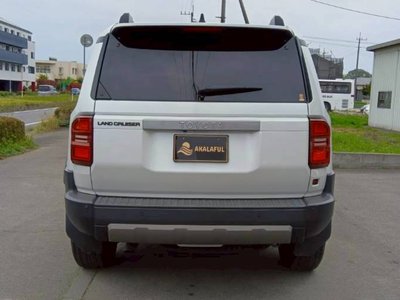 TOYOTA LAND CRUISER 250 - 8