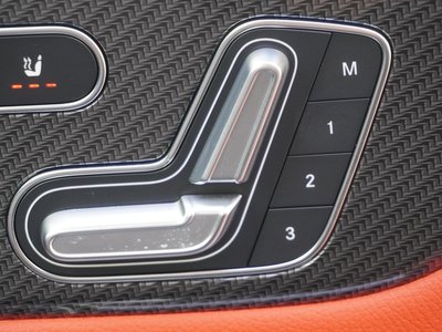 2024 Mercedes-BENZ GLB — миниатюра 40