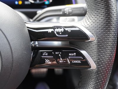 2024 Mercedes-BENZ GLB — миниатюра 35