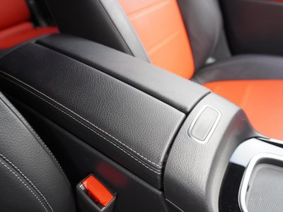 2024 Mercedes-BENZ GLB — миниатюра 32