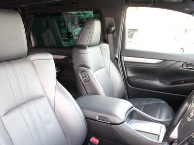 TOYOTA ALPHARD - 9