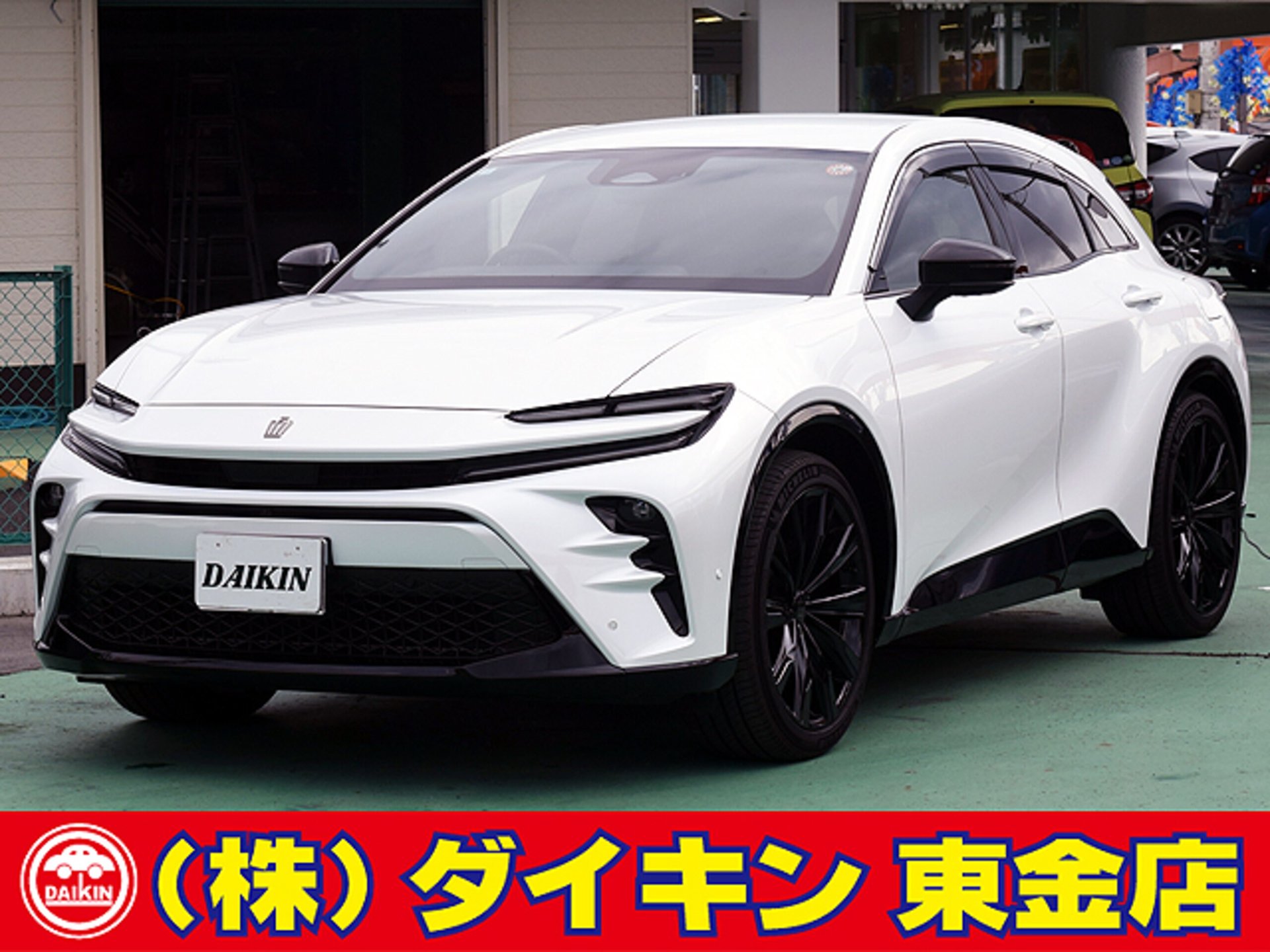 TOYOTA CROWN SPORT - View 1