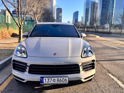 PORSCHE CAYENNE - 4
