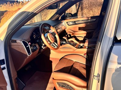 PORSCHE CAYENNE - 6