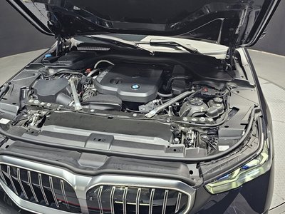 2024 BMW 5 SERIES photo 7