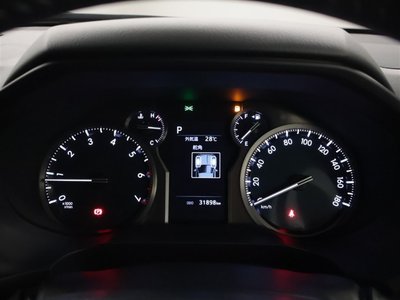 صورة 7 لـ 2023 Toyota LAND CRUISER PRADO