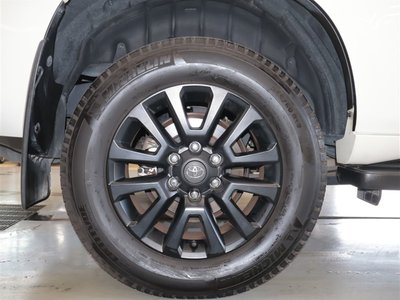 صورة مصغرة 27 لـ 2023 Toyota LAND CRUISER PRADO