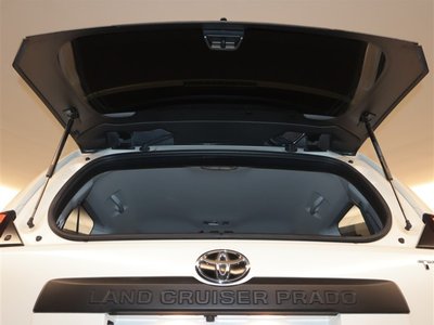 صورة مصغرة 22 لـ 2023 Toyota LAND CRUISER PRADO