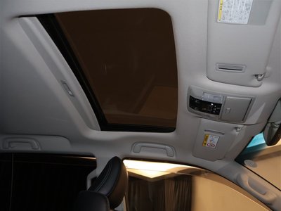 صورة مصغرة 12 لـ 2023 Toyota LAND CRUISER PRADO