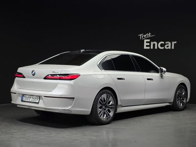 BMW 7 SERIES - 4
