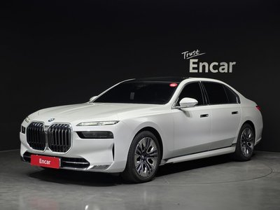 BMW 7 SERIES - 1