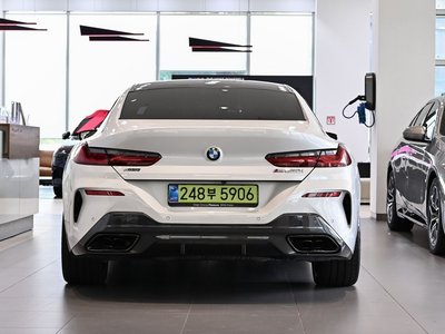 2025 BMW 8 SERIES — фото 2
