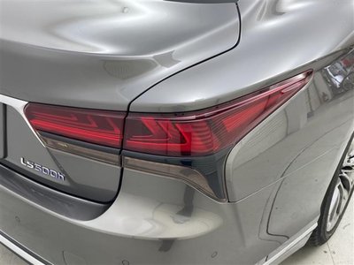 2021 Lexus LS 照片 41