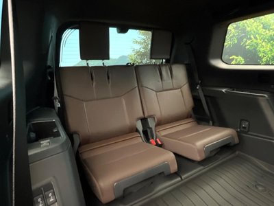 صورة 9 لـ 2025 Toyota LAND CRUISER 250