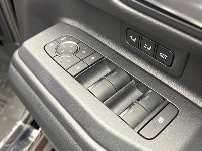 صورة مصغرة 40 لـ 2025 Toyota LAND CRUISER 250